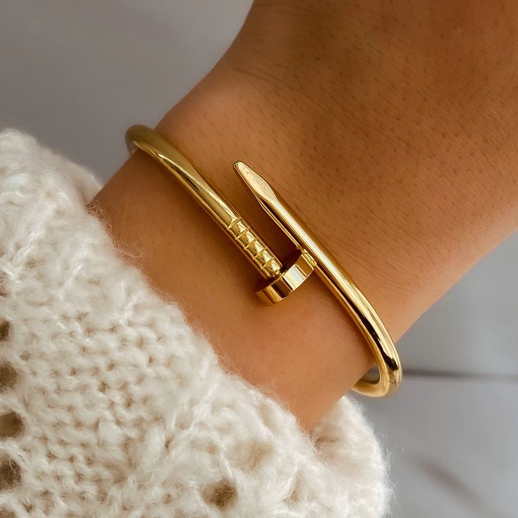 Nail Bangle Stainless Steel