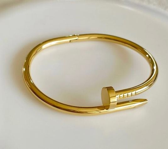 Nail Bangle Stainless Steel